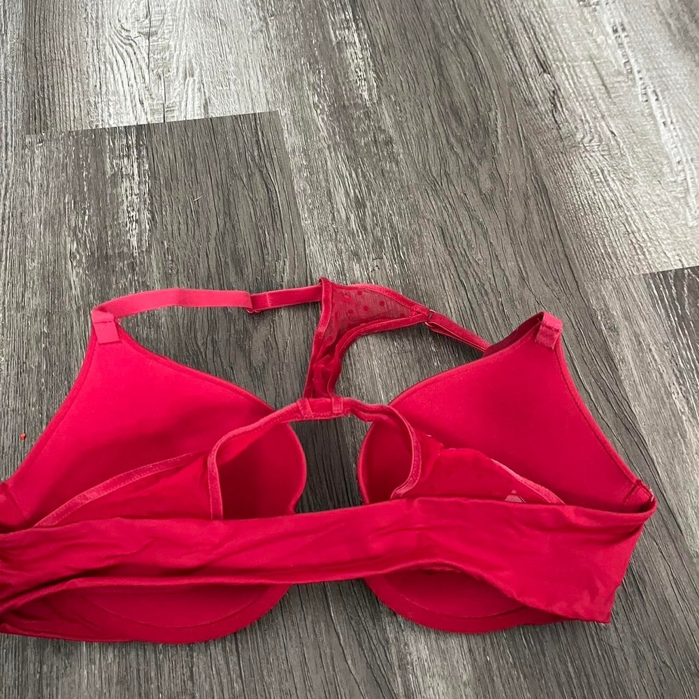 VS Red polka dot halter bra - Picture 2 of 5